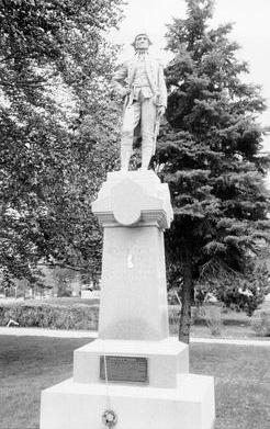 Statue of General Edward Paine